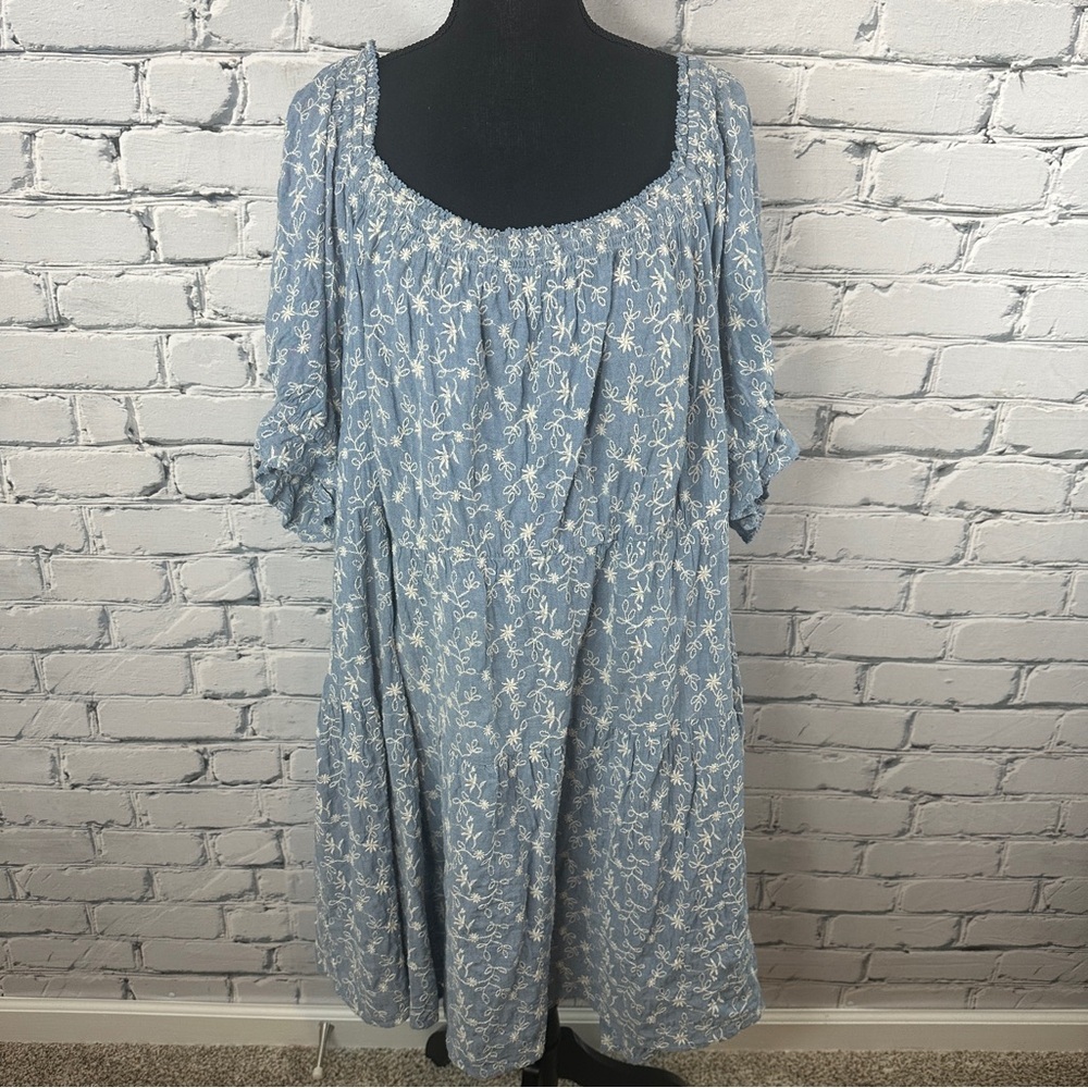 Old Navy Puff-Sleeve Tiered Swing Dress 4x Chambray Embroidered Cottagecore - Picture 2 of 10